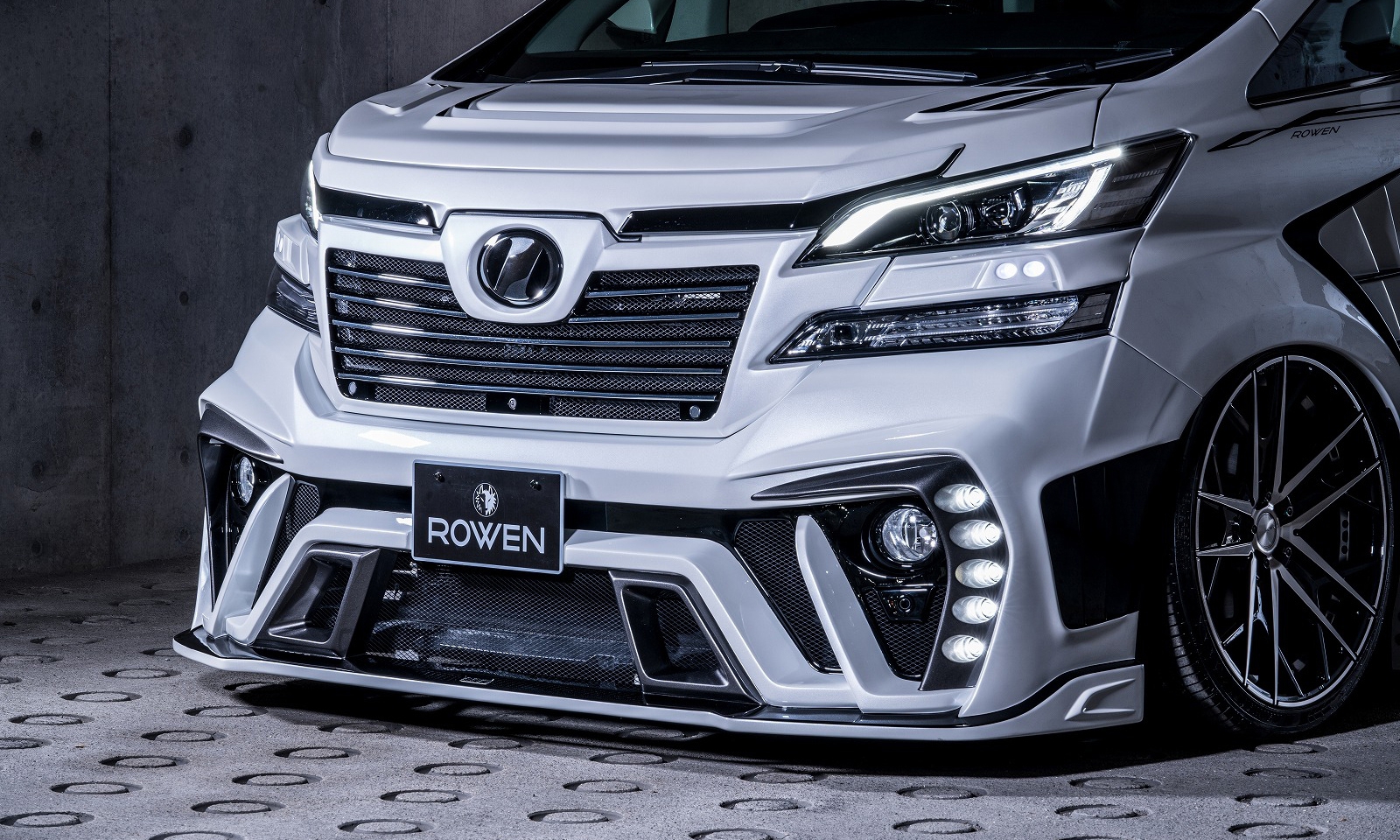 30 VELLFIRE Z-grade 前期 MODEL Bumper type ｜TOYOTA｜BODY KIT