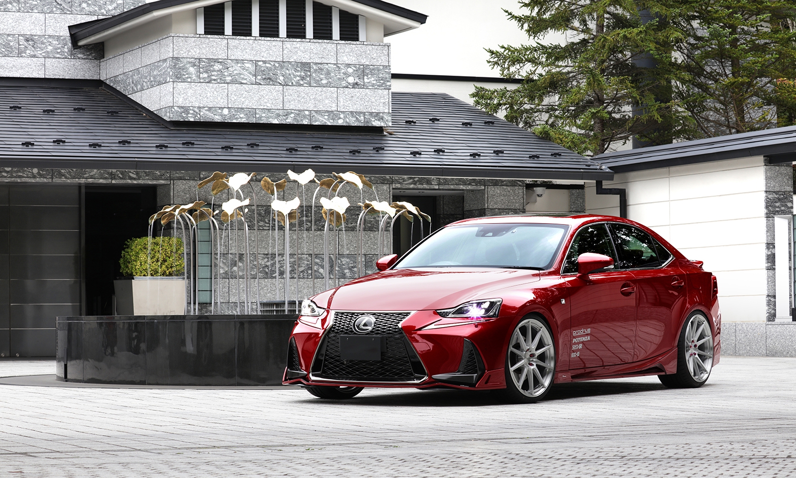 IS F-SPORT 中期｜LEXUS｜BODY KIT｜ROWEN オフィシャルサイト