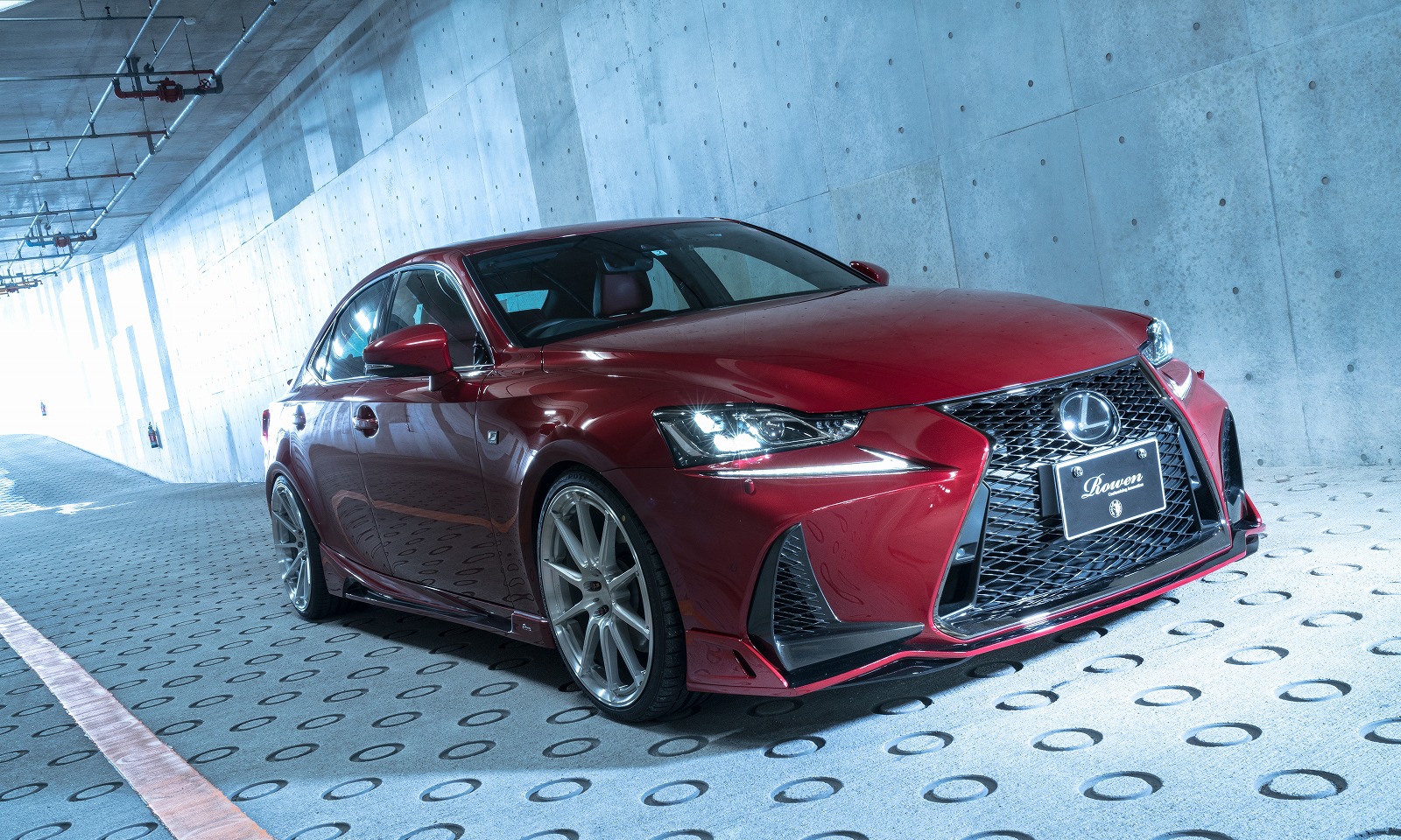 IS F-SPORT 中期｜LEXUS｜BODY KIT｜Rowen オフィシャルサイト