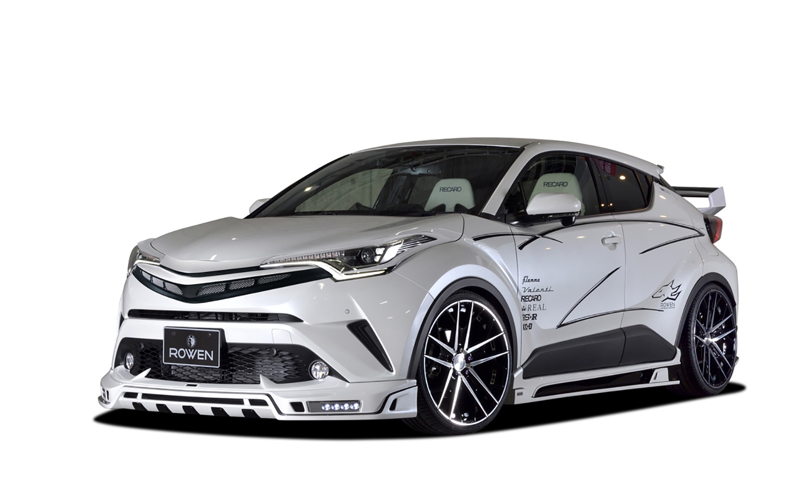 C-HR 前期 MODEL｜TOYOTA｜BODY KIT｜ROWEN オフィシャルサイト