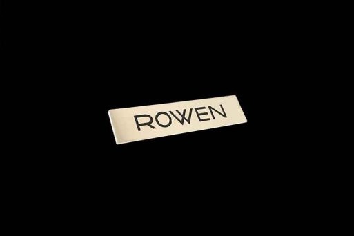 ROWEN  ロゴ銘板 ゴシック体 小（STAINLESS)